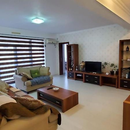 Beach Vibe Apartments Solid Residence Mamaia Bagian luar foto