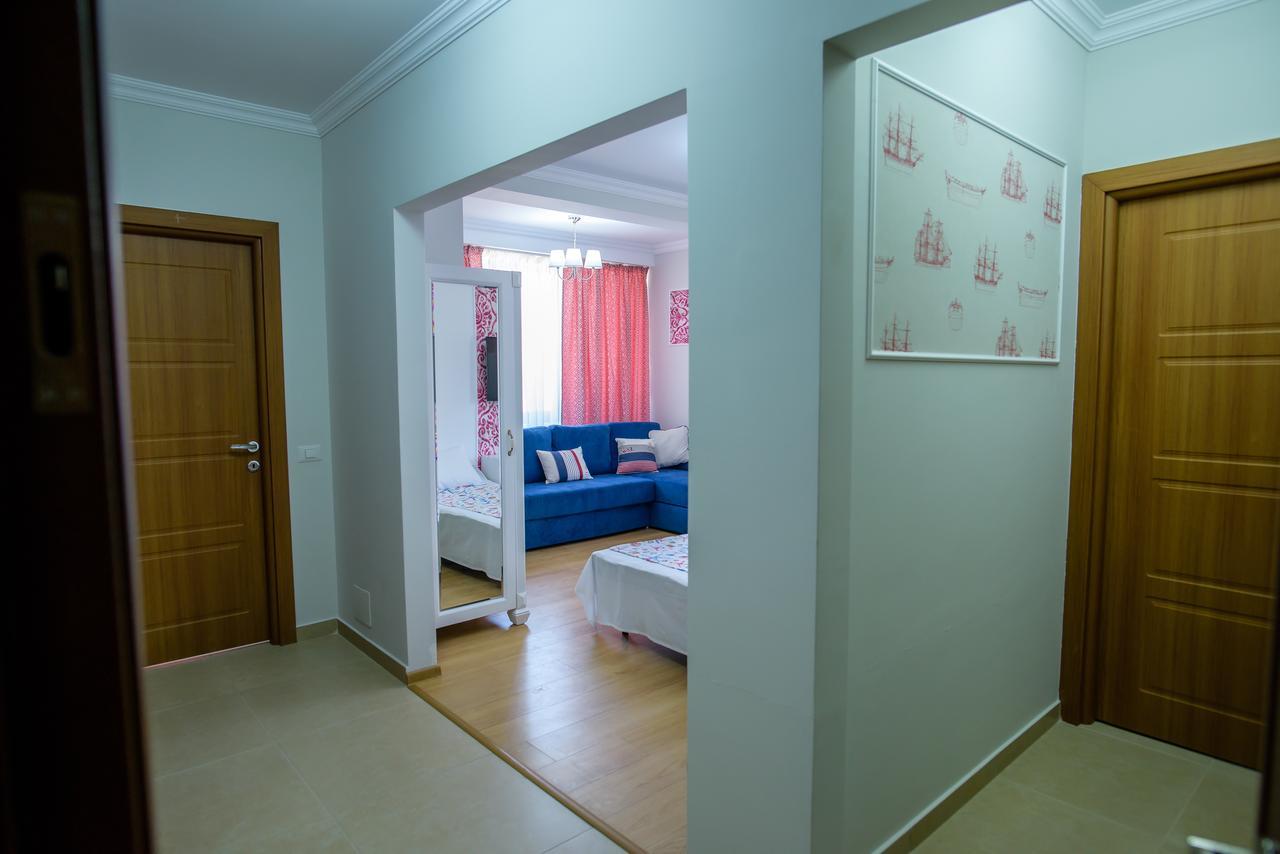 Beach Vibe Apartments Solid Residence Mamaia Bagian luar foto