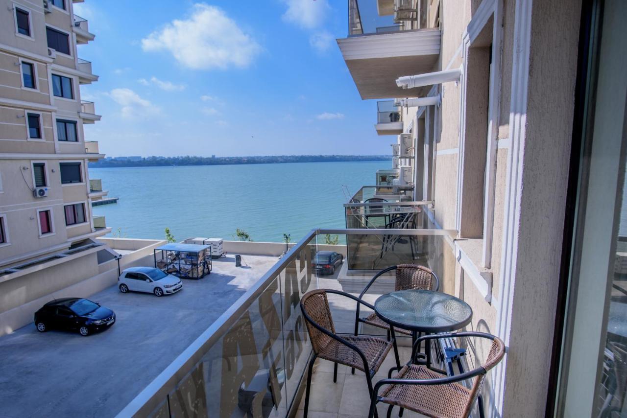 Beach Vibe Apartments Solid Residence Mamaia Bagian luar foto