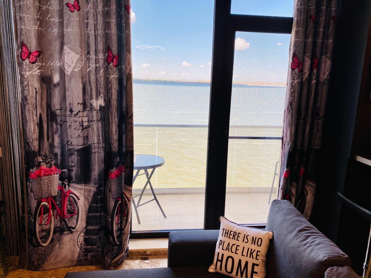 Beach Vibe Apartments Solid Residence Mamaia Bagian luar foto